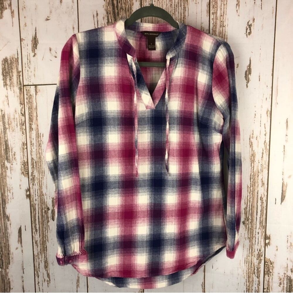 Bit & Bridle, Flannel Shirt, Size Small. In excellent condition!